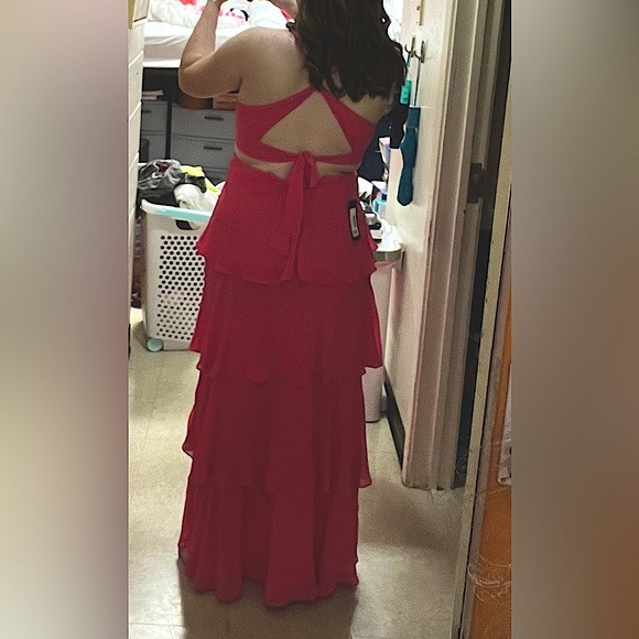 Pink Lulus dress - Picture 2 of 2